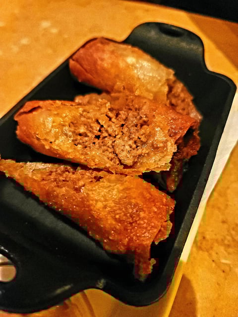 Cheeseburger Egg Roll